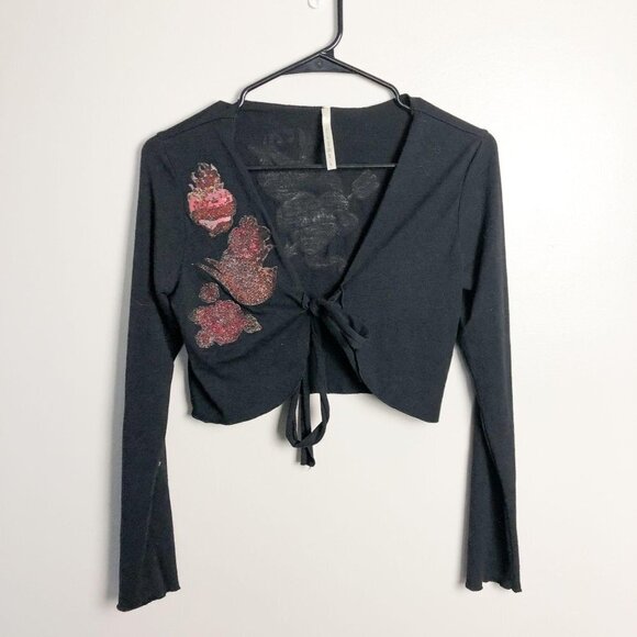 Cropped Tie Front Y2K Tattoo Top - Picture 1 of 8